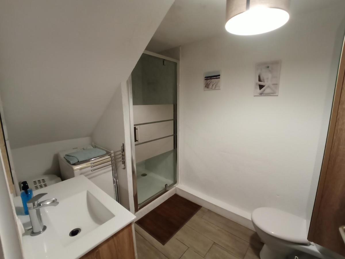 Appartements Dans Residence Avec Piscine - Mer A 500M サント・マリー・ラ・メール エクステリア 写真