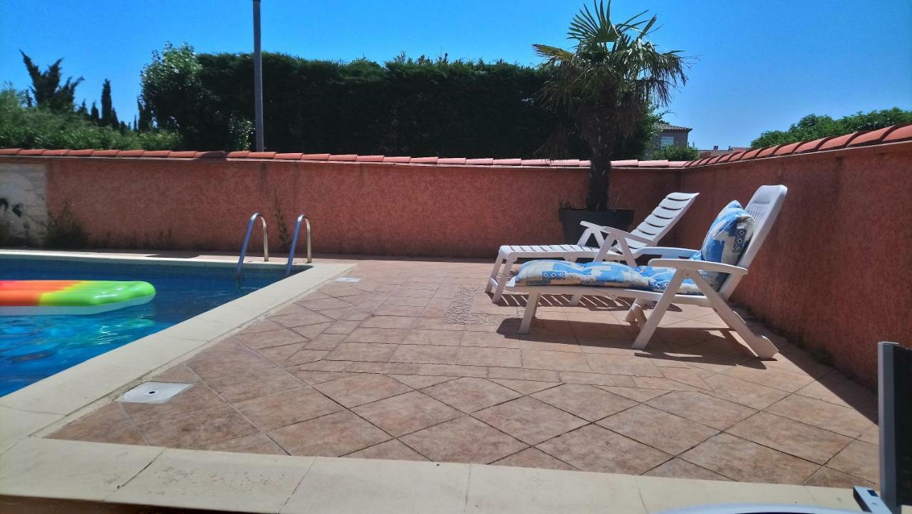 Appartements Dans Residence Avec Piscine - Mer A 500M サント・マリー・ラ・メール エクステリア 写真